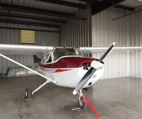 1976 Cessna Skyhawk 172N | N75600 - Rental