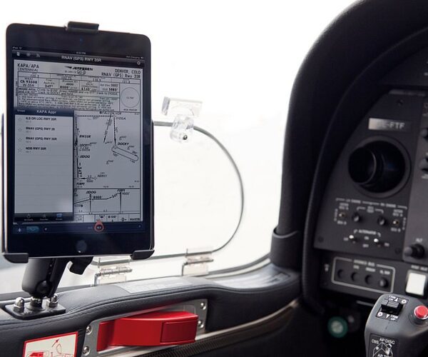Diamond DA42 Rental