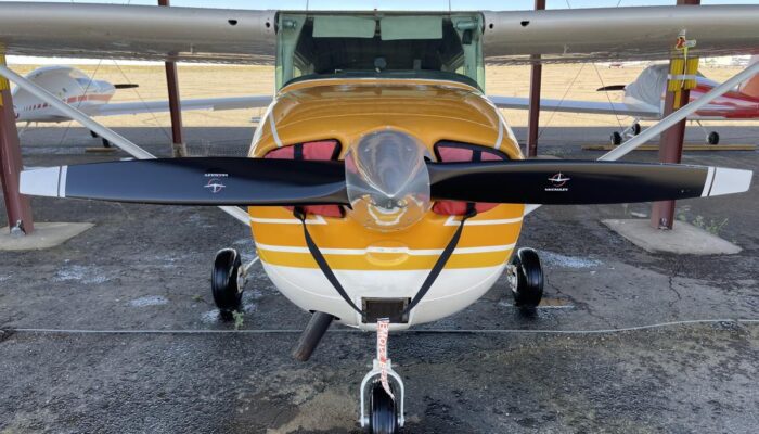 1968 CESSNA 172I | N8390L