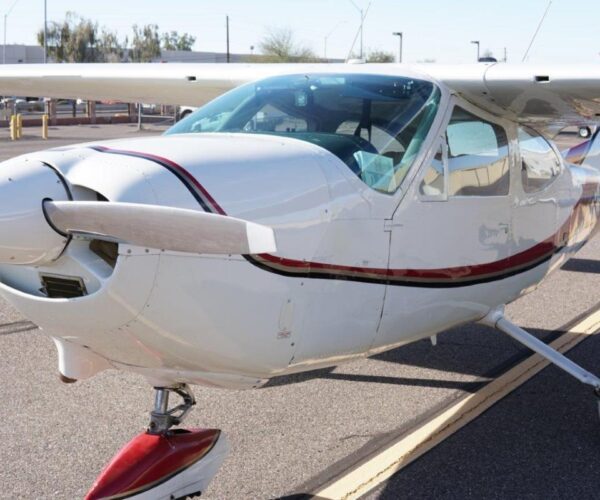 Deer Valley Skyhawks - Flying Club